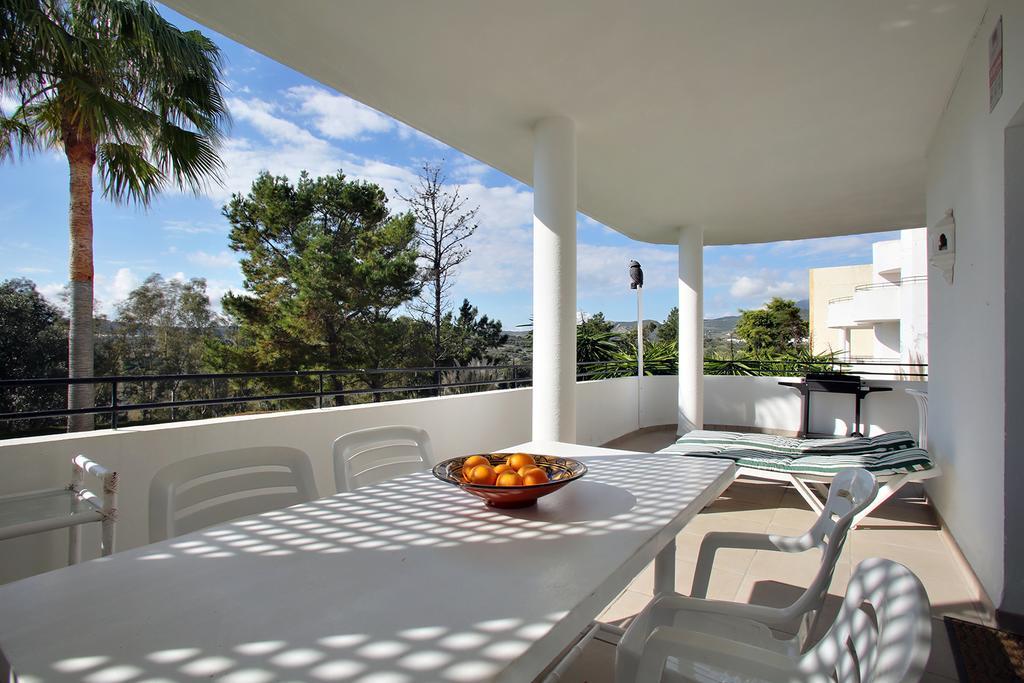 Sunny Golf Apartment เอสเตโปนา ภายนอก รูปภาพ