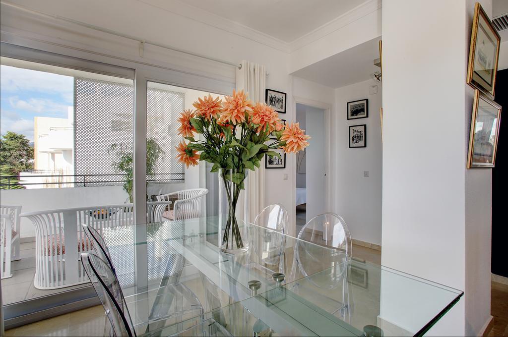 Sunny Golf Apartment เอสเตโปนา ภายนอก รูปภาพ